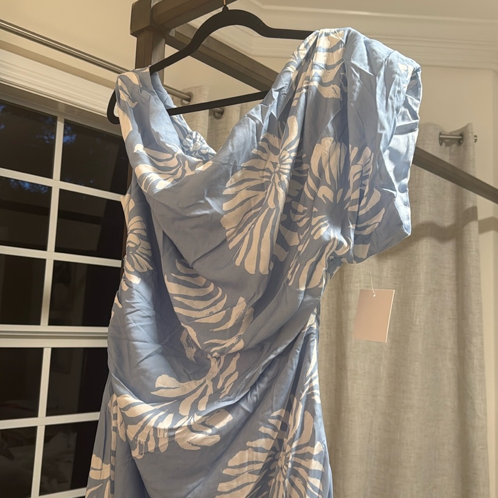 NWT! Petal & Pup dress - Picture 4 of 7